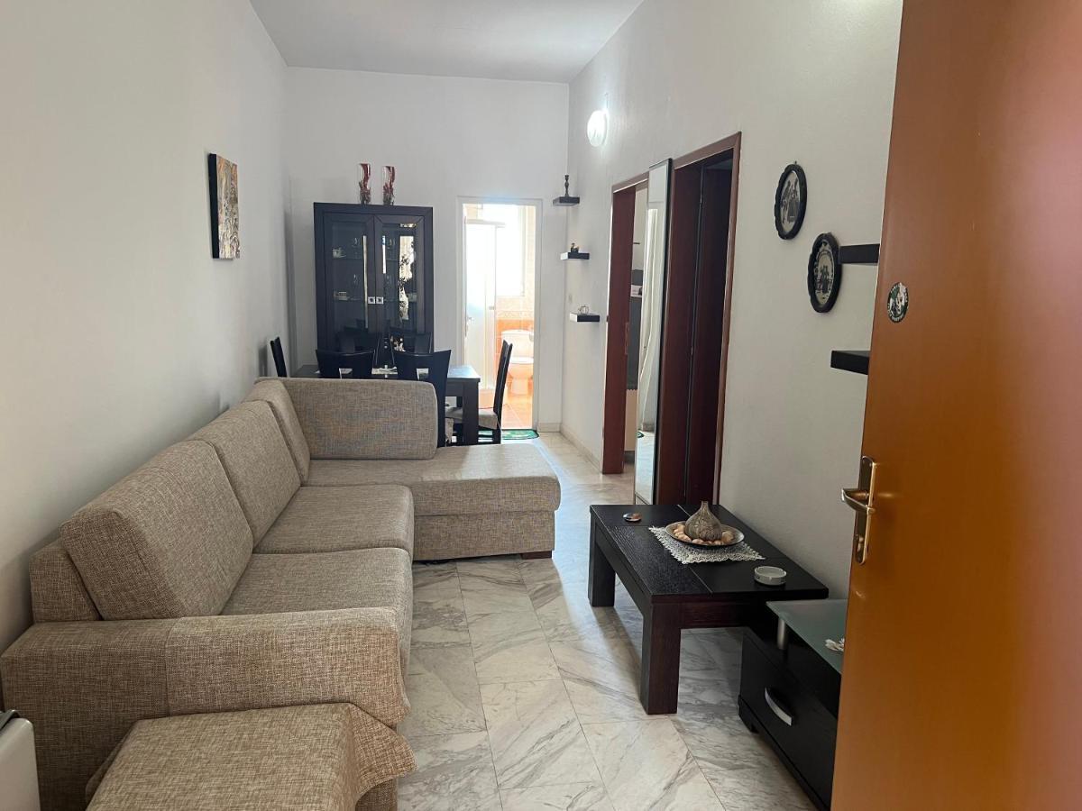 Et Apartaments تيرانا المظهر الخارجي الصورة